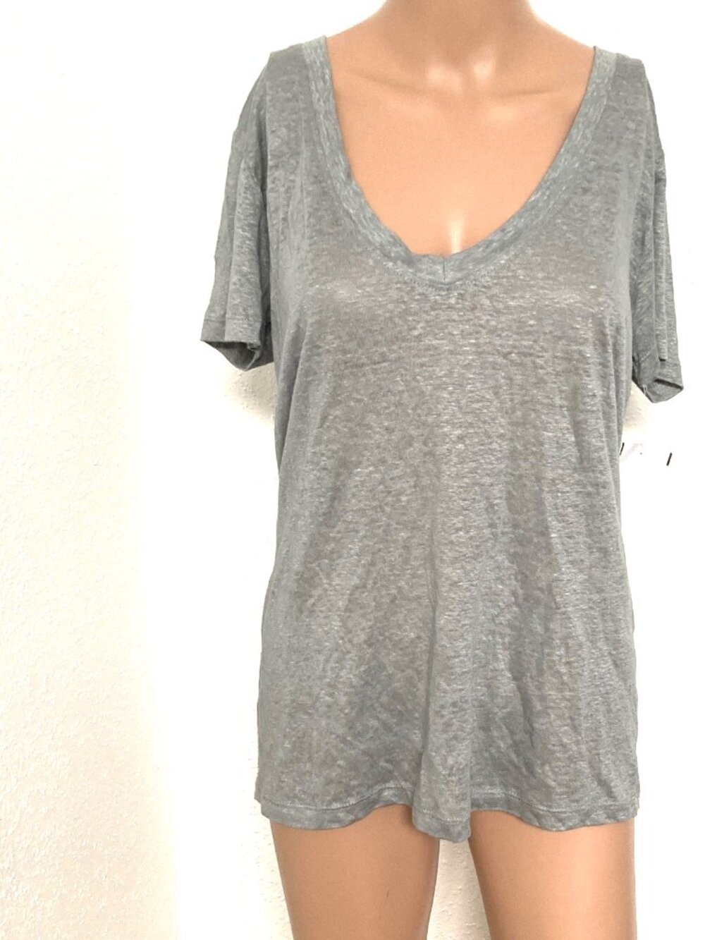 Project Social T Women's M Gray Scoop Neck Short Sleeve T-Shirt NWT
